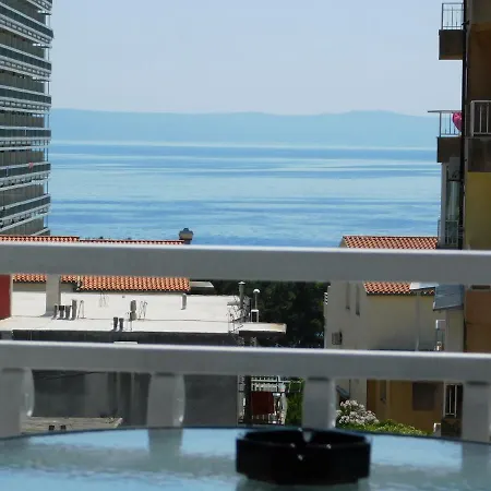 Jacky Apartament *